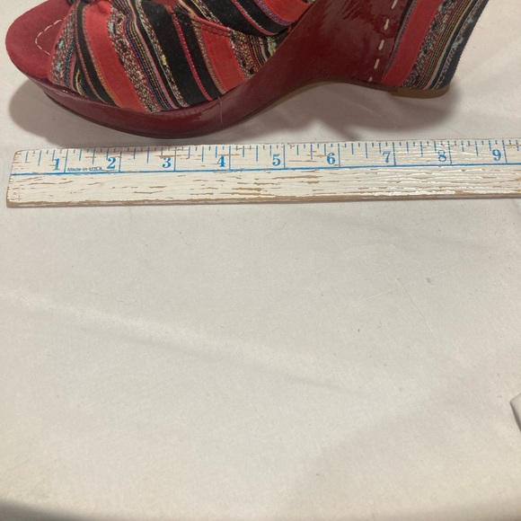 Vince Camuto shoes - Picture 4 of 7